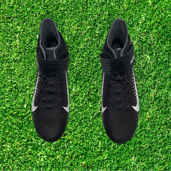 Nike Men’s Alpha Menace Pro 2 Mid Black/White Football Cleats - Picture 3 of 5